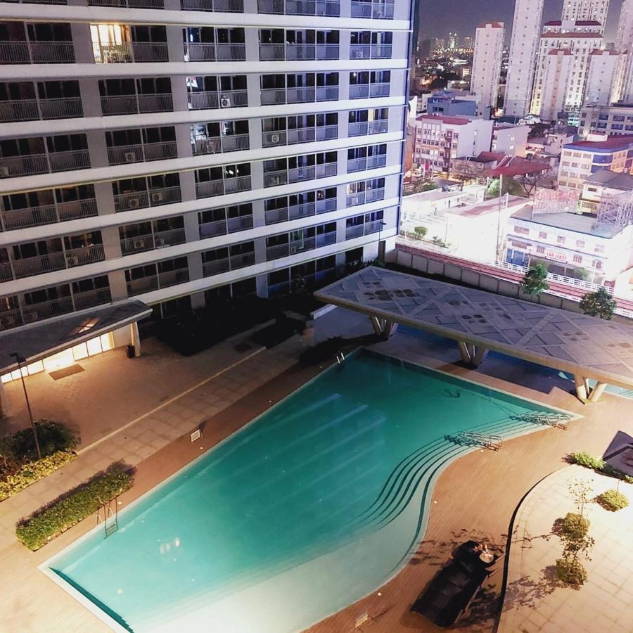 One Bedroom Condo Unit Fame Residences Manila Eksteriør billede